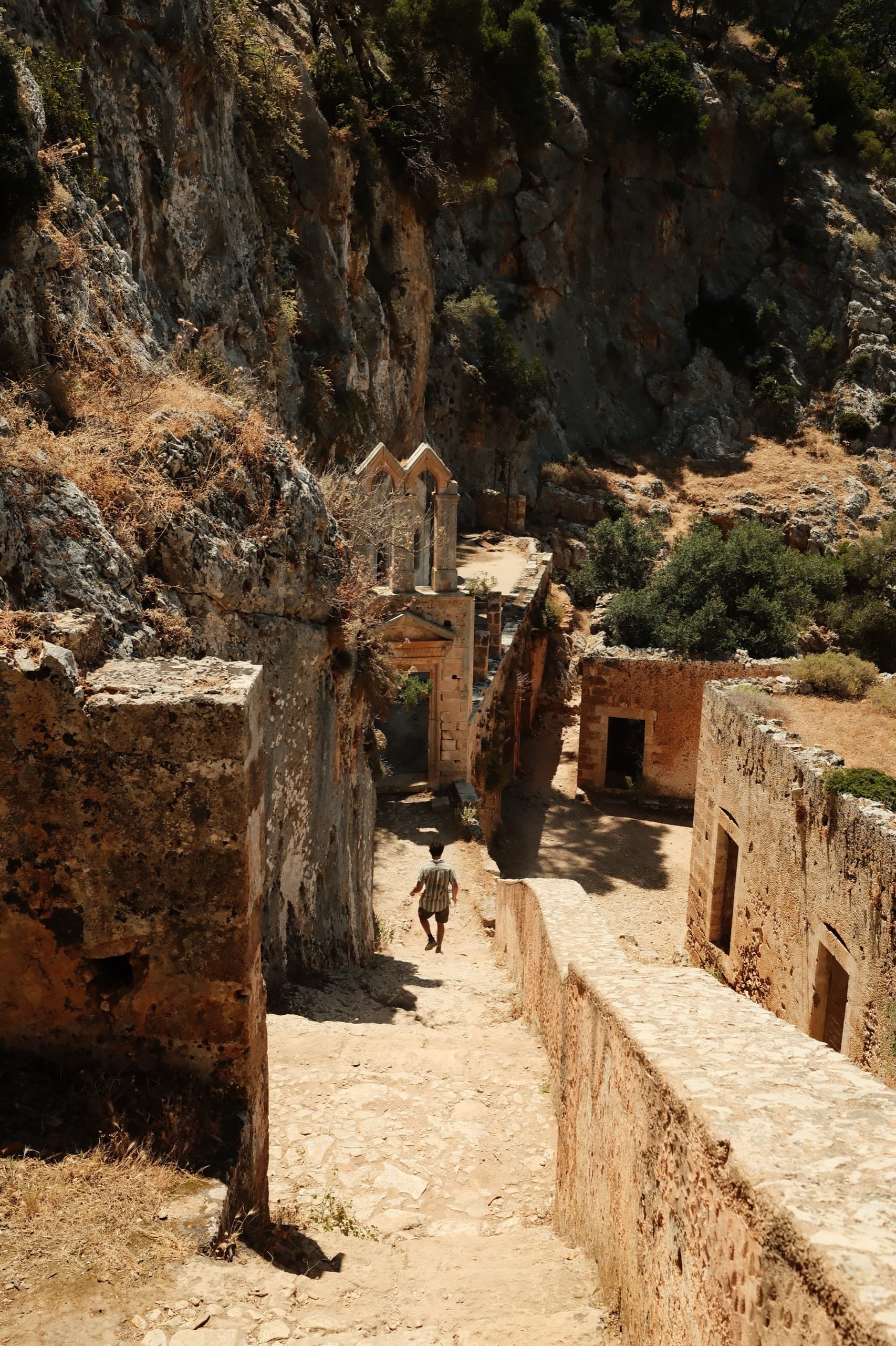 crete — frame 29