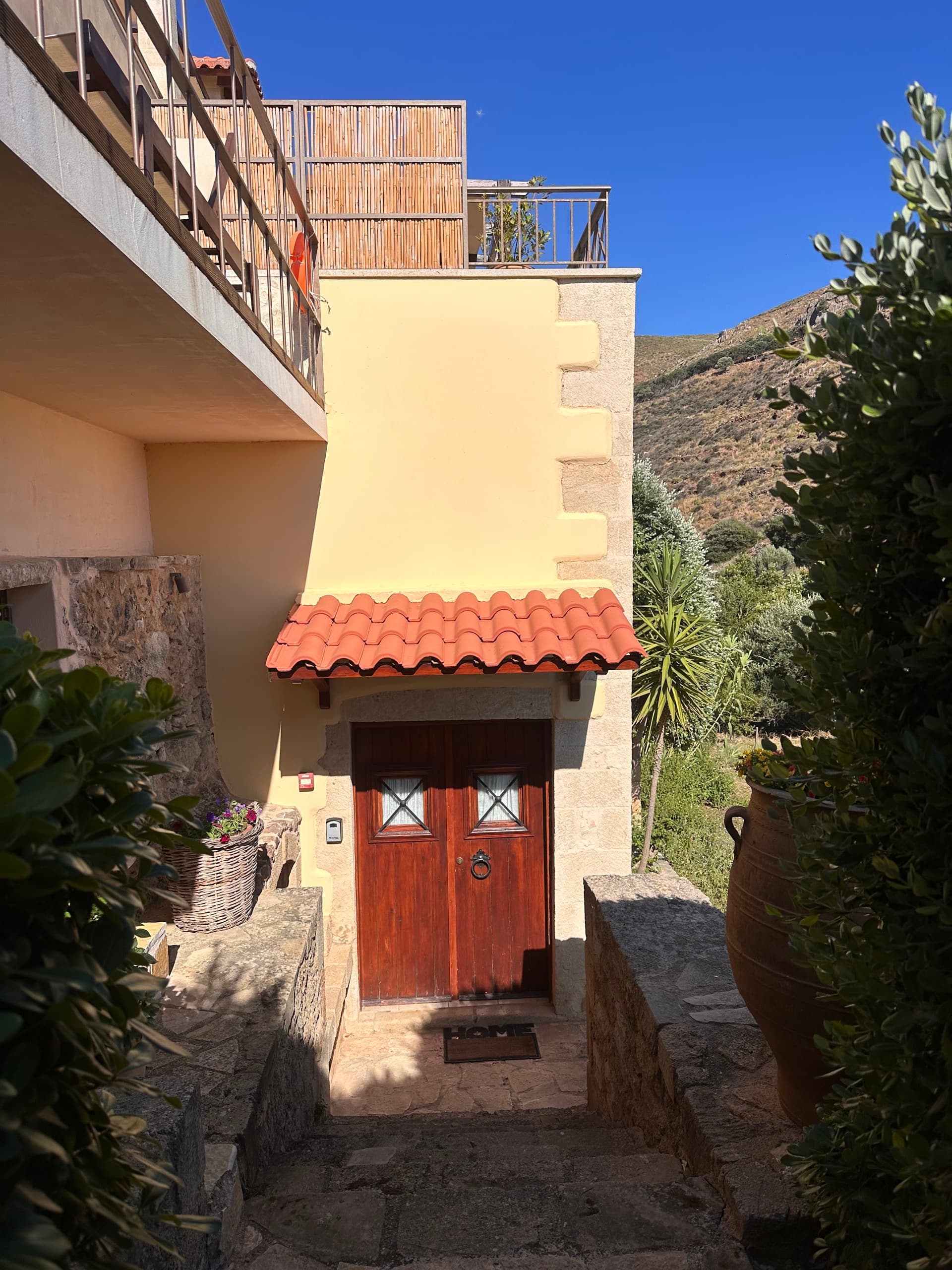 crete — frame 34